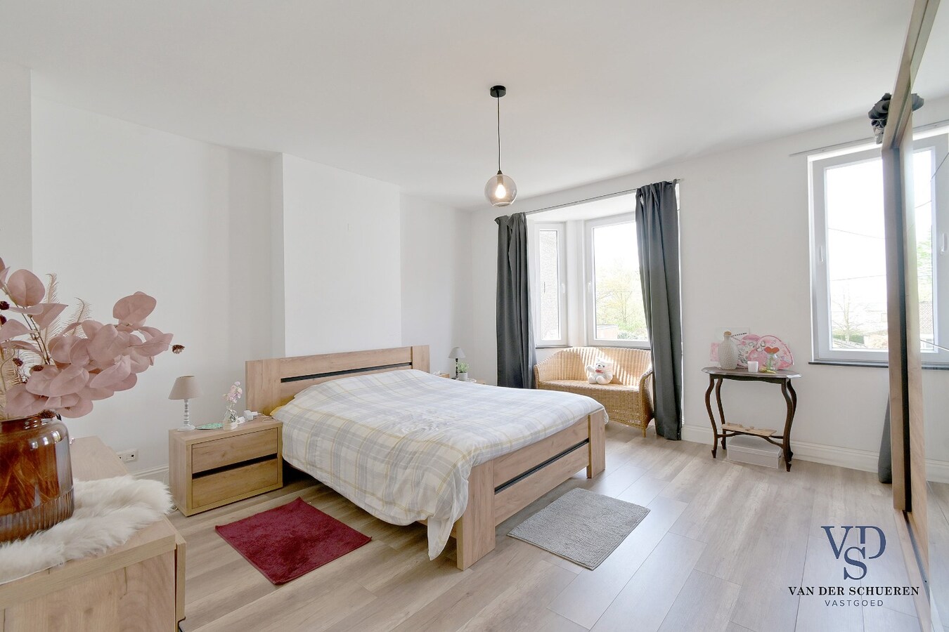 Comfortabele woning met tuin op topligging in Gavere. 