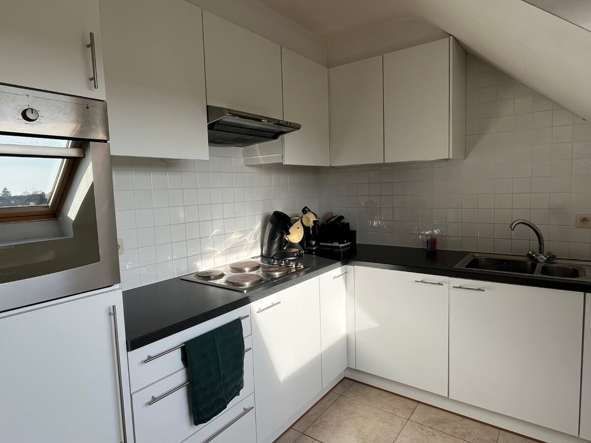 Ruim en goed gelegen 1 slaapkamer appartement! 