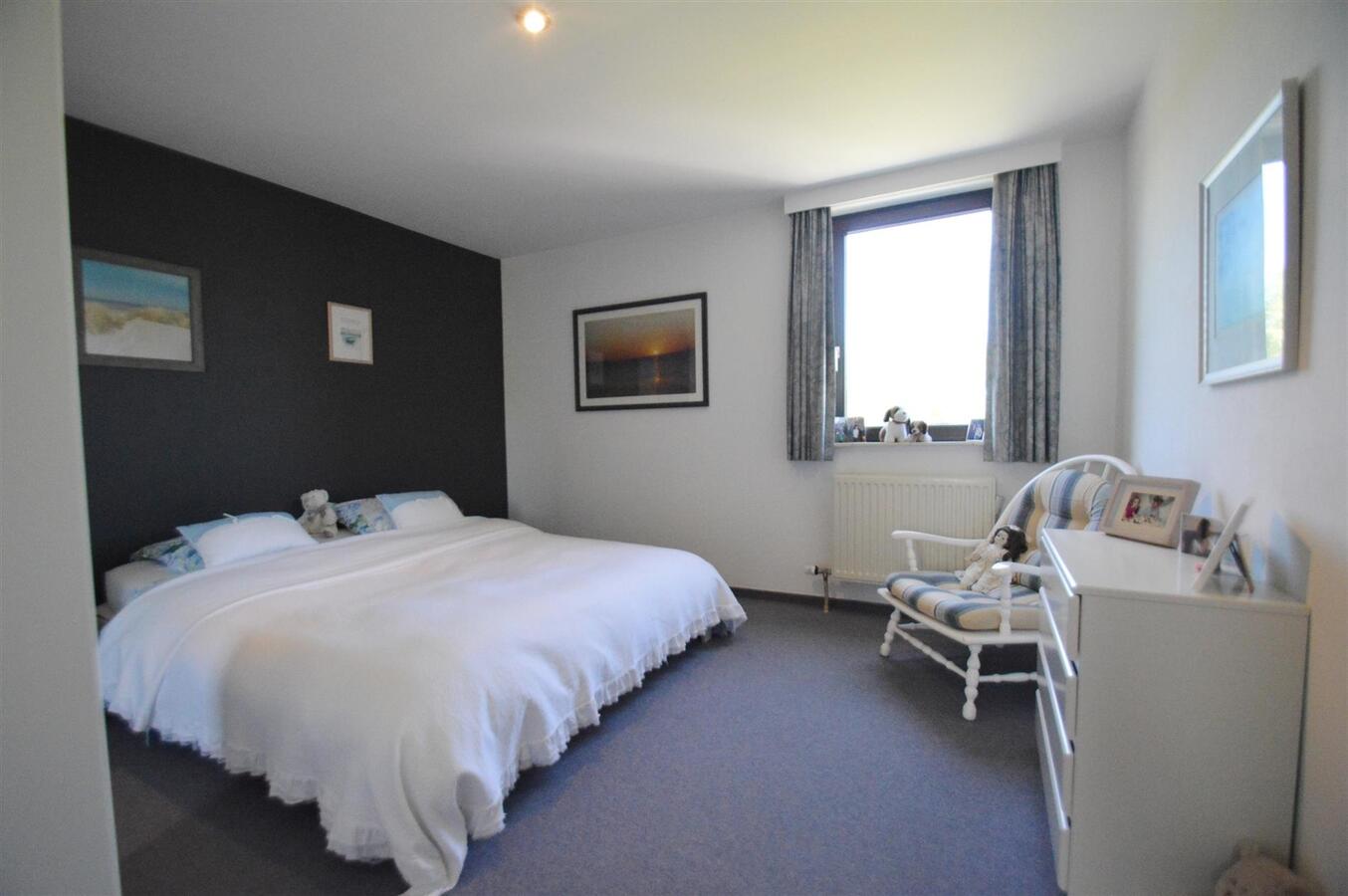 Gezinswoning met grote tuin, oprit &amp; garage - Ramskapelle 