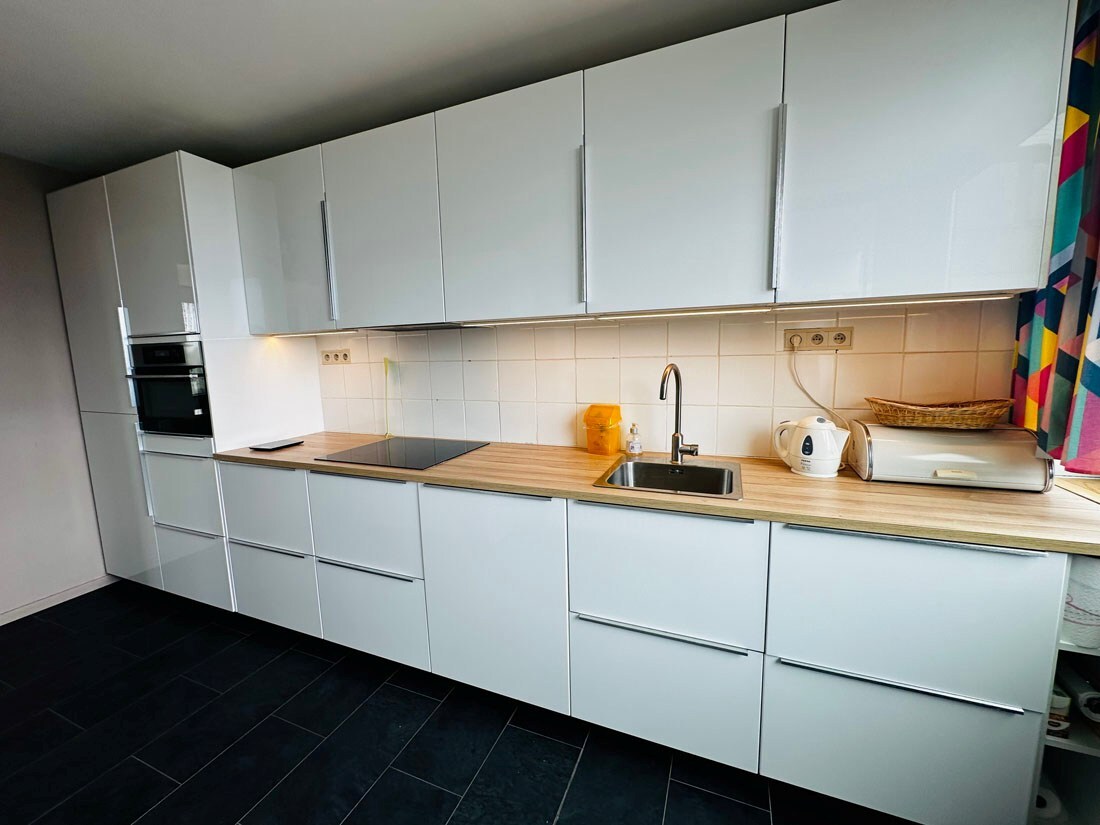 Authentiek 3 SLAAPKAMERappartement net buiten de Kleine Ring van Hasselt 