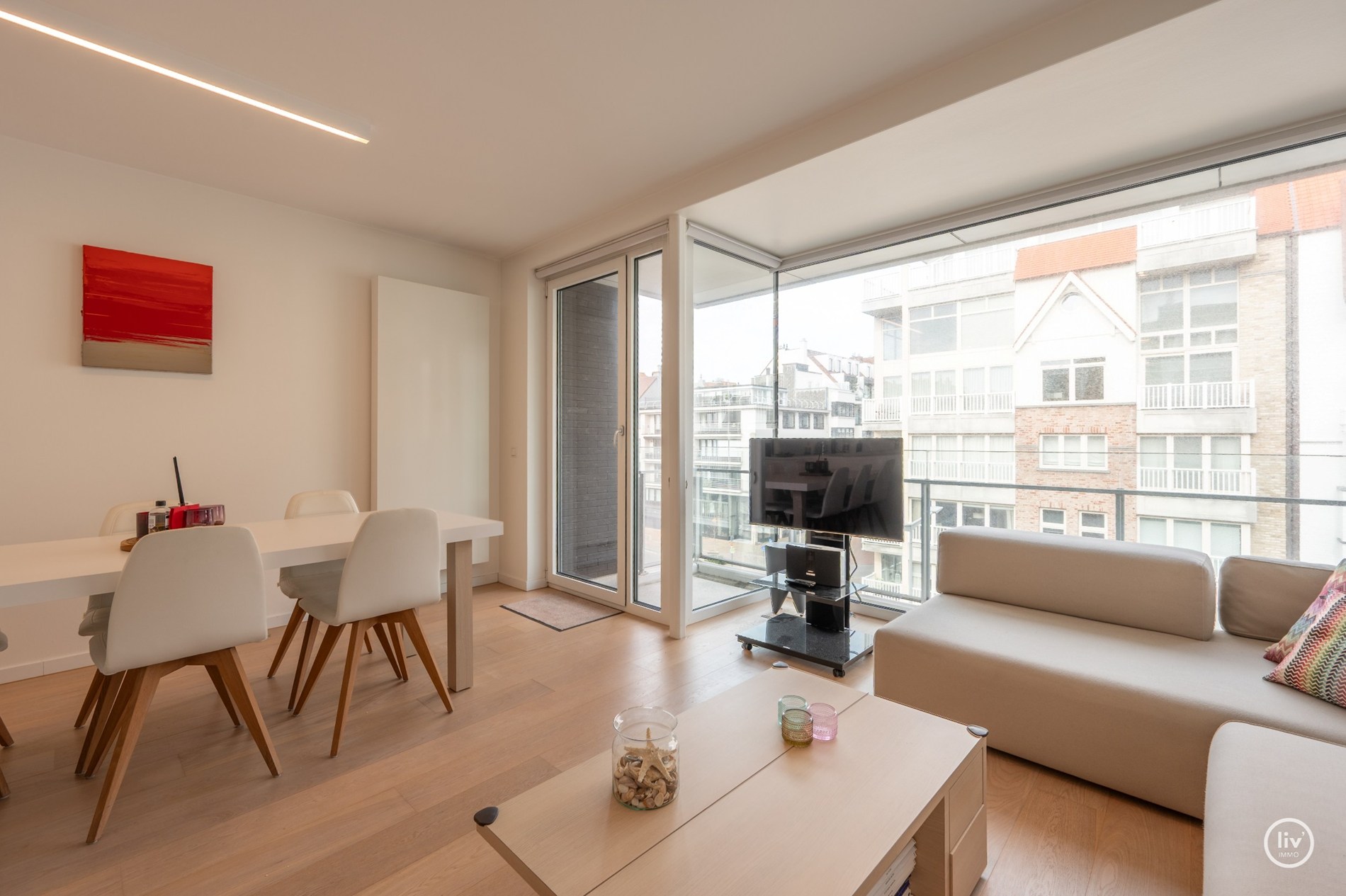 Zeer aangenaam en tevens recent appartement in centrum Knokke. 