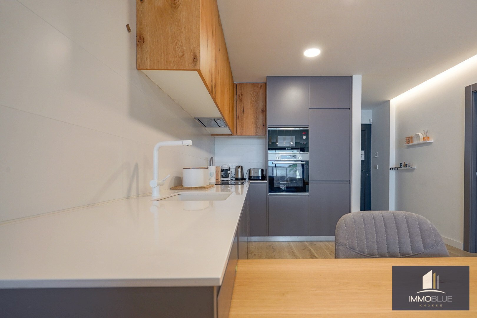 Appartement ensoleillé avec deux chambres à Cumbre del Sol. 