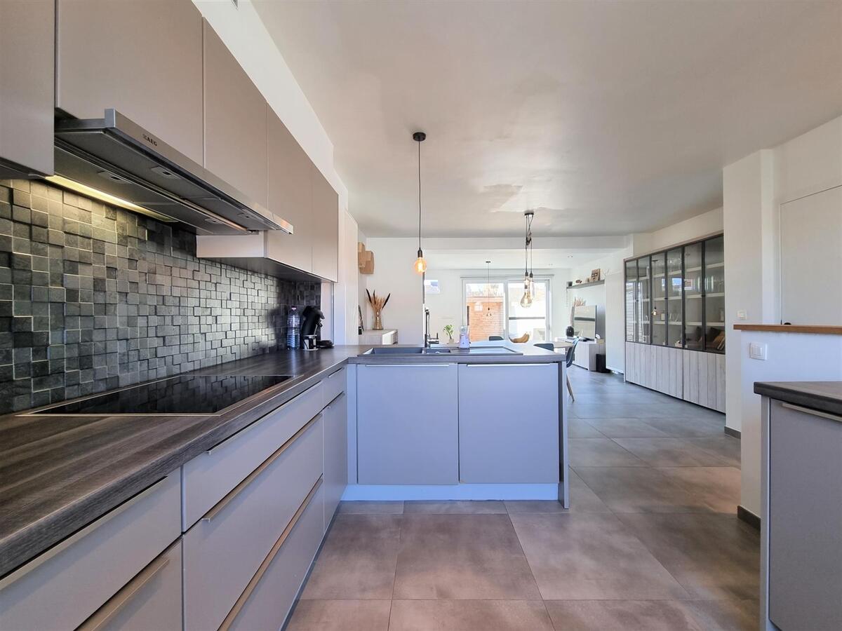 Zeer aangename, gerenoveerde woning - Zeebrugge 