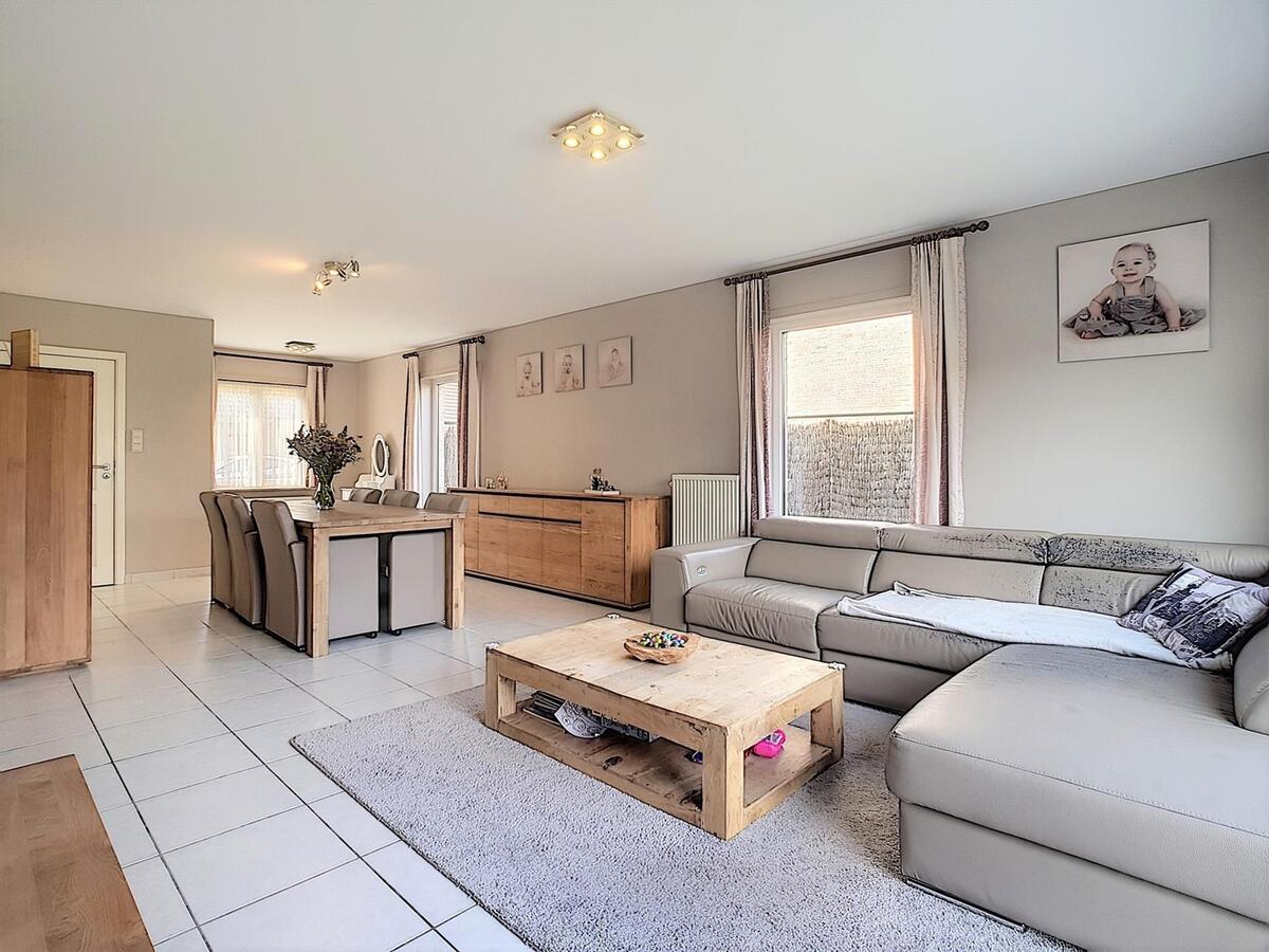 Halfopen gezinswoning in rustige woonwijk - Dudzele 