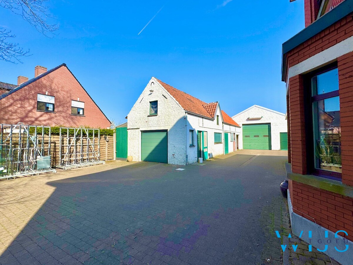 Prachtige eigendom in hartje Wippelgem ! 
