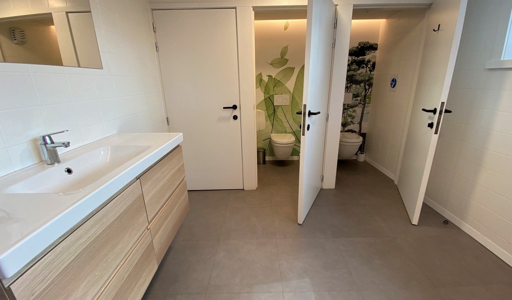 Kantoren te huur aan R4/E40 in Portalis gebouw in Zwijnaarde