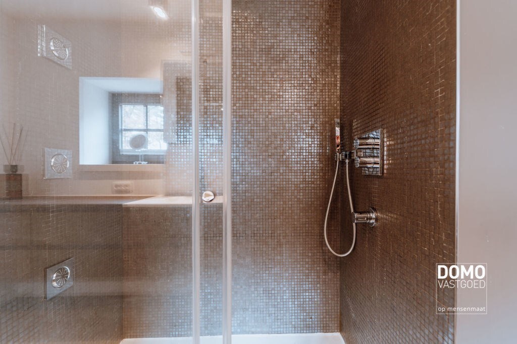 Exclusieve villa, zeer rustig gelegen, aan de groene bossen van Bolderberg. 