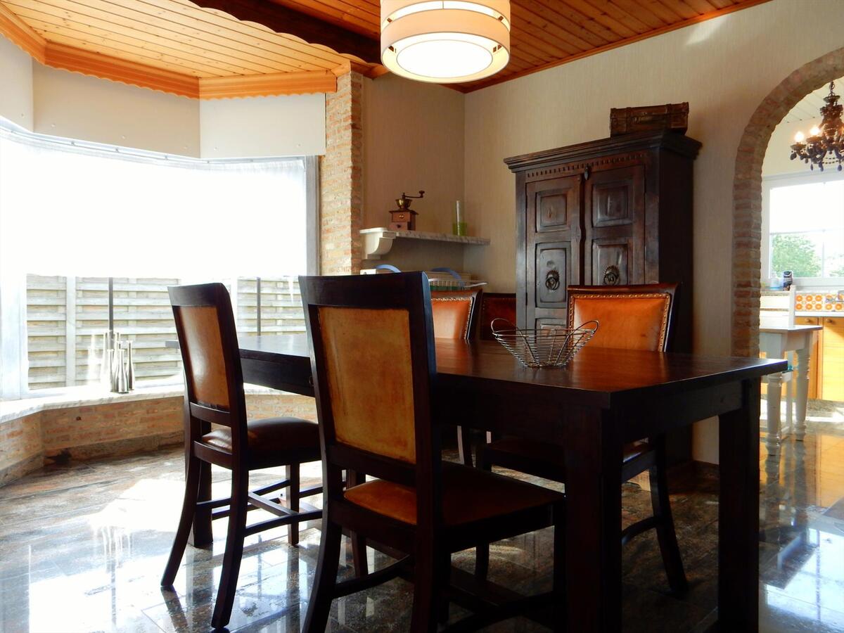 Zéér ruime en rustig gelegen bungalow 