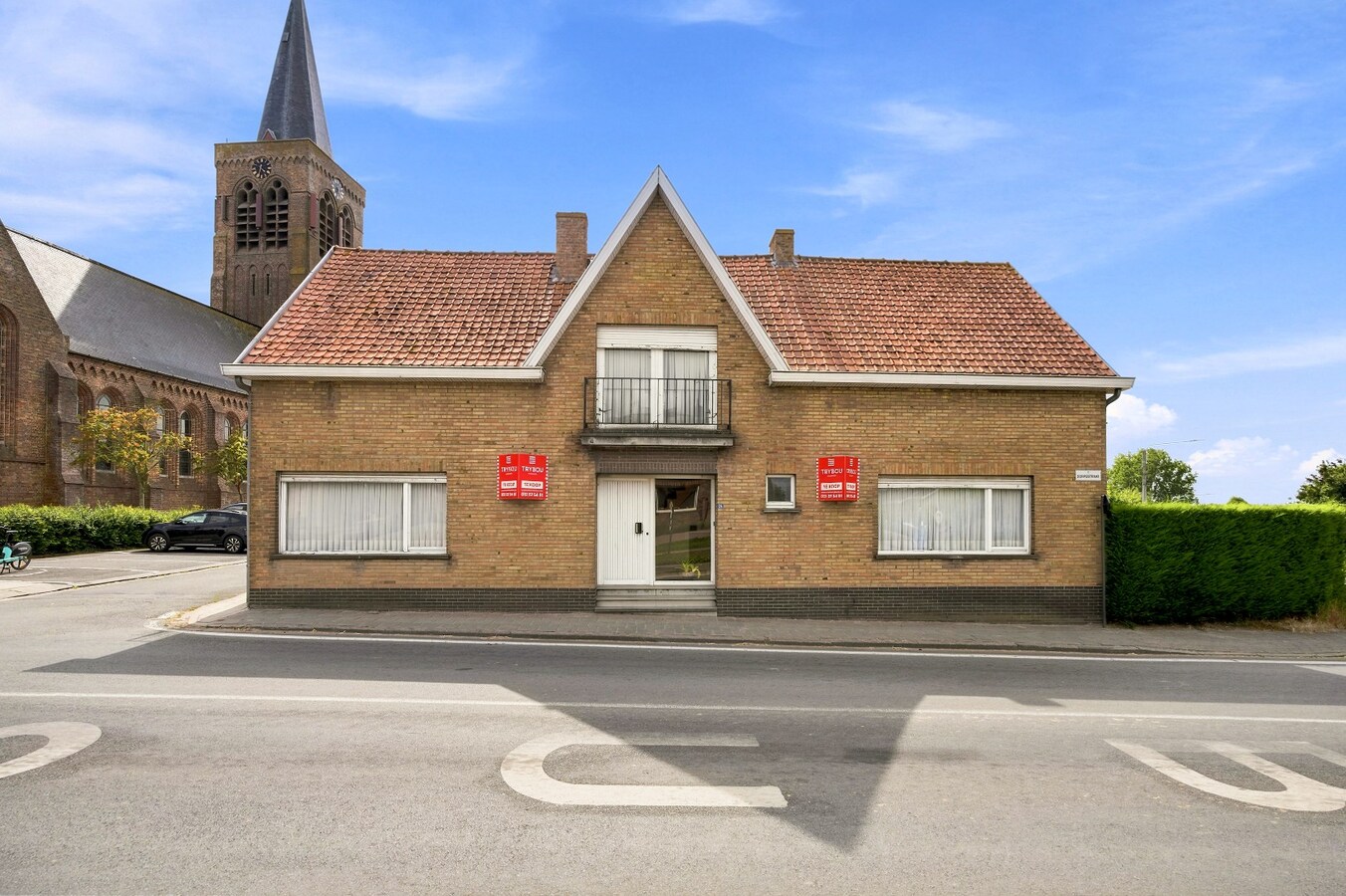 Ruime gezinswoning met 5 slaapkamers, dubbele garage en tal van mogelijkheden in Klerken 