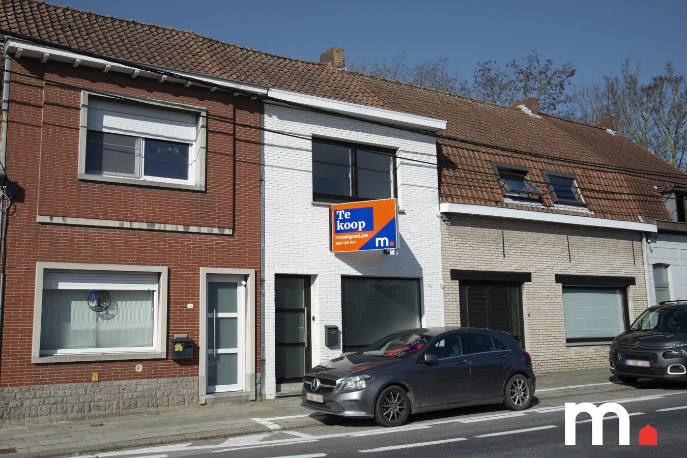 Instapklare woning met uitweg te Kortrijk ! TOPPER ! 
