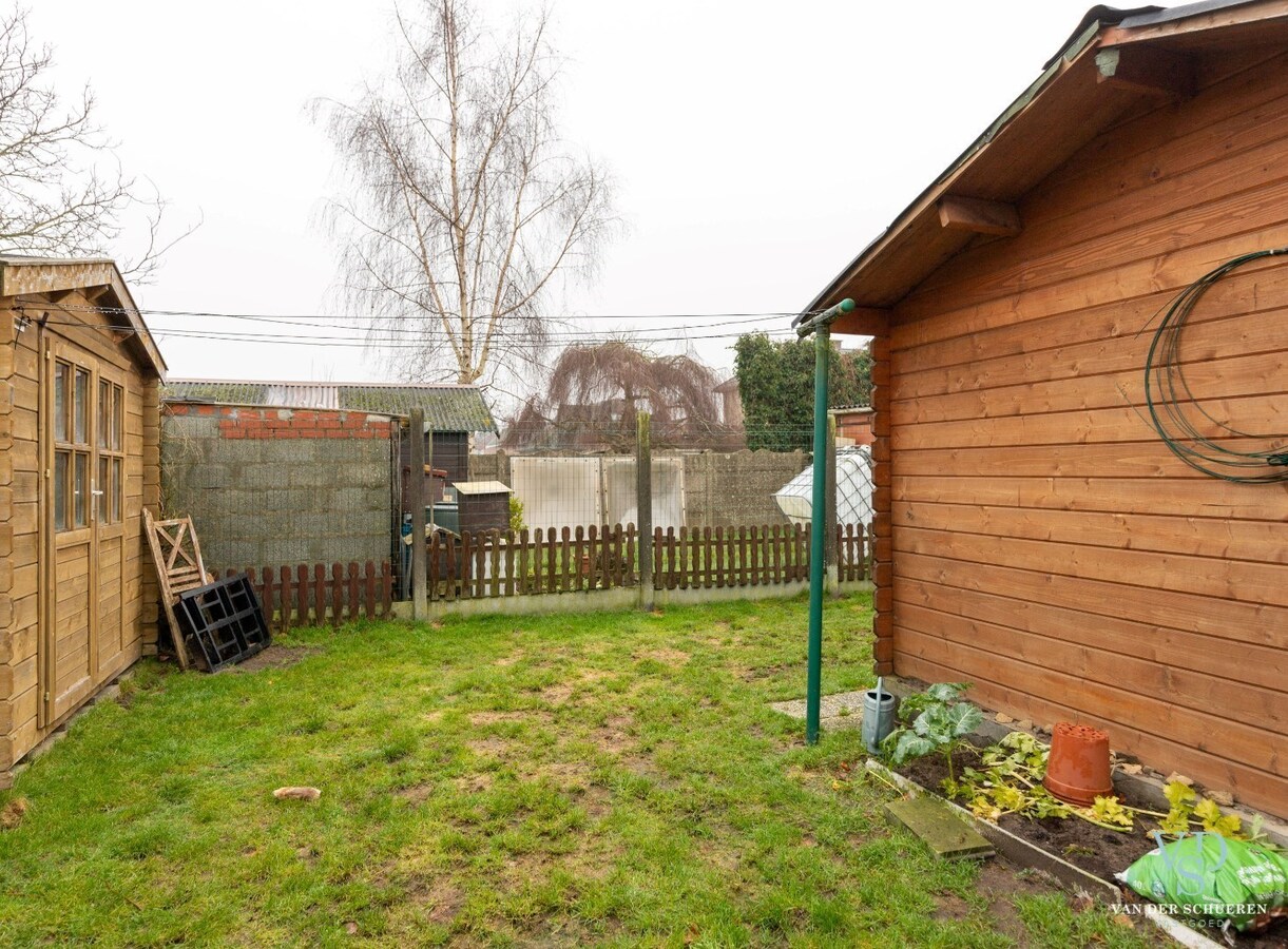 Ruime, gezellige woning met garage én atelier. 