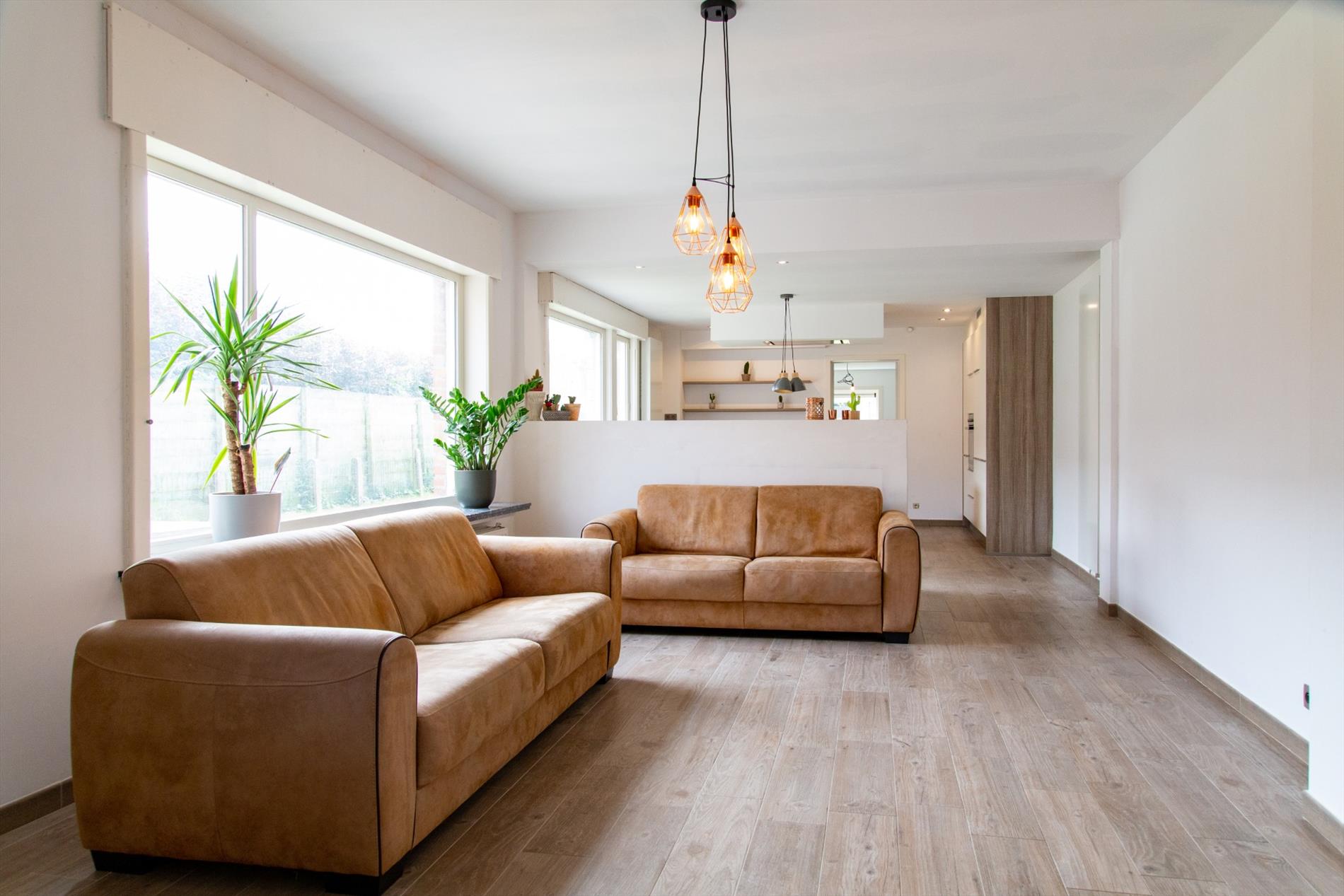 Statige herenwoning op 1.070m² te Maldegem Kleit 