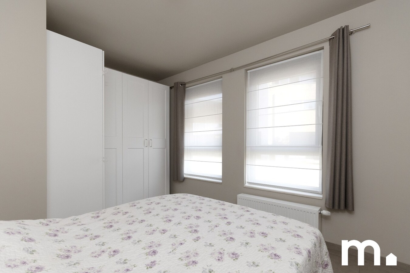 Instapklaar gelijkvloers appartement met garage te koop in Geluwe ! 