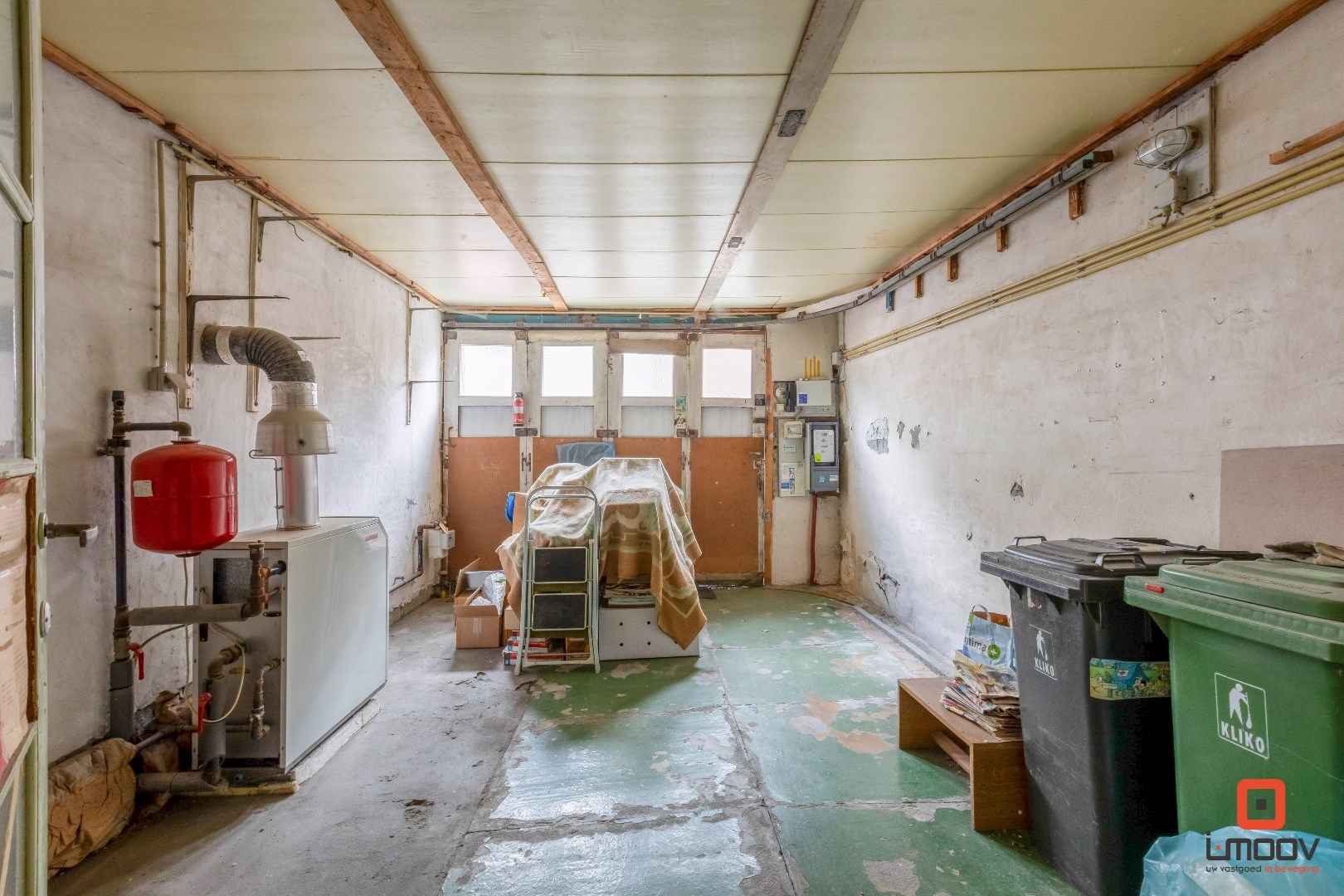 Te renoveren woning met enorm potentieel en uitstekende locatie in Sint-Amandsberg 