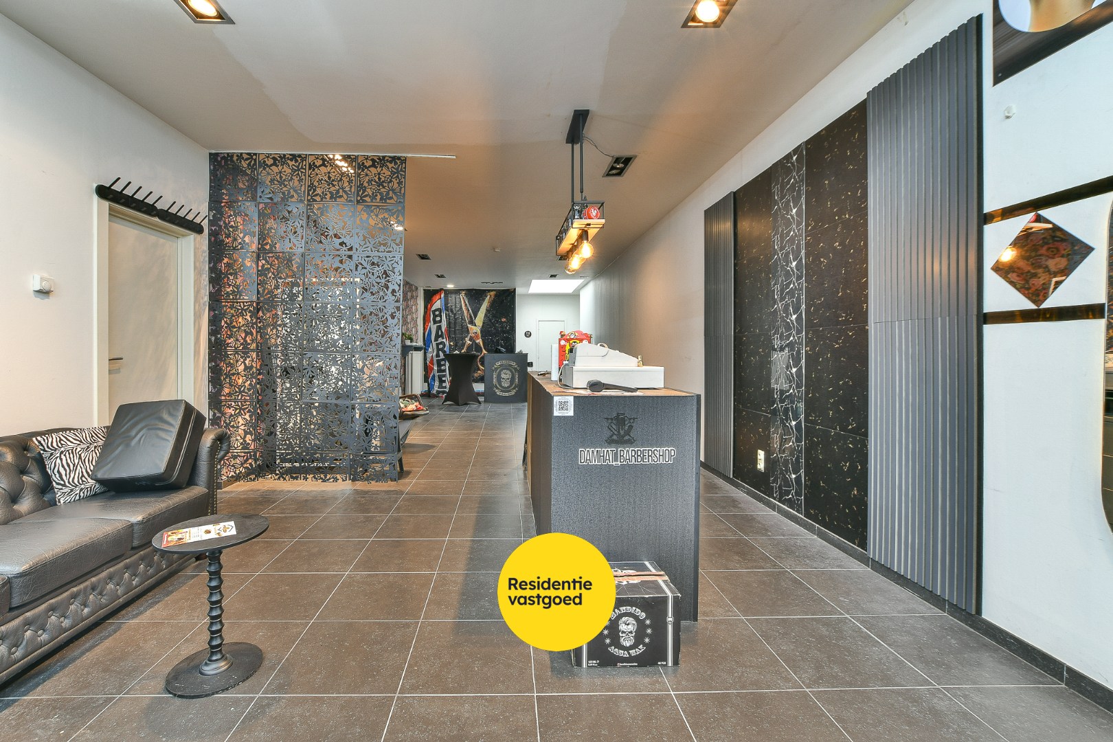 Meersgezinswoning met handelspand &amp; 3 appartementen te koop in hartje Blankenberge! 