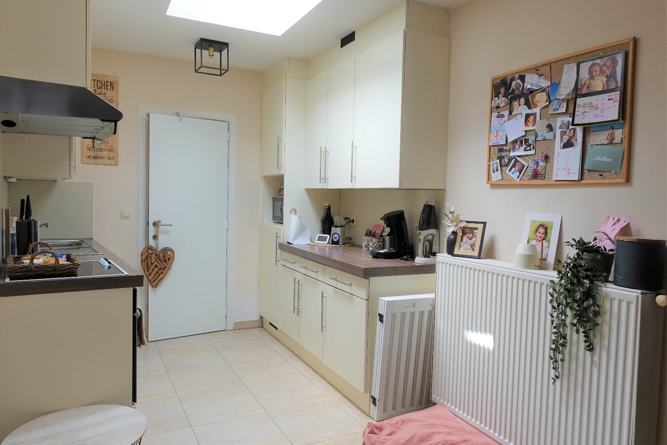 Gerenoveerde (deels) rijwoning met 2 slaapkamers 