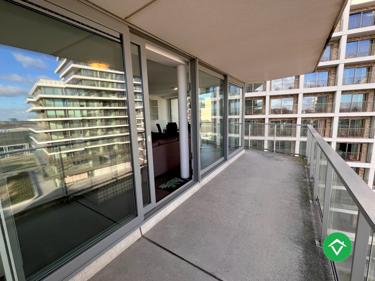 Appartement met 2 slaapkamers en ruim terras te Oostende 