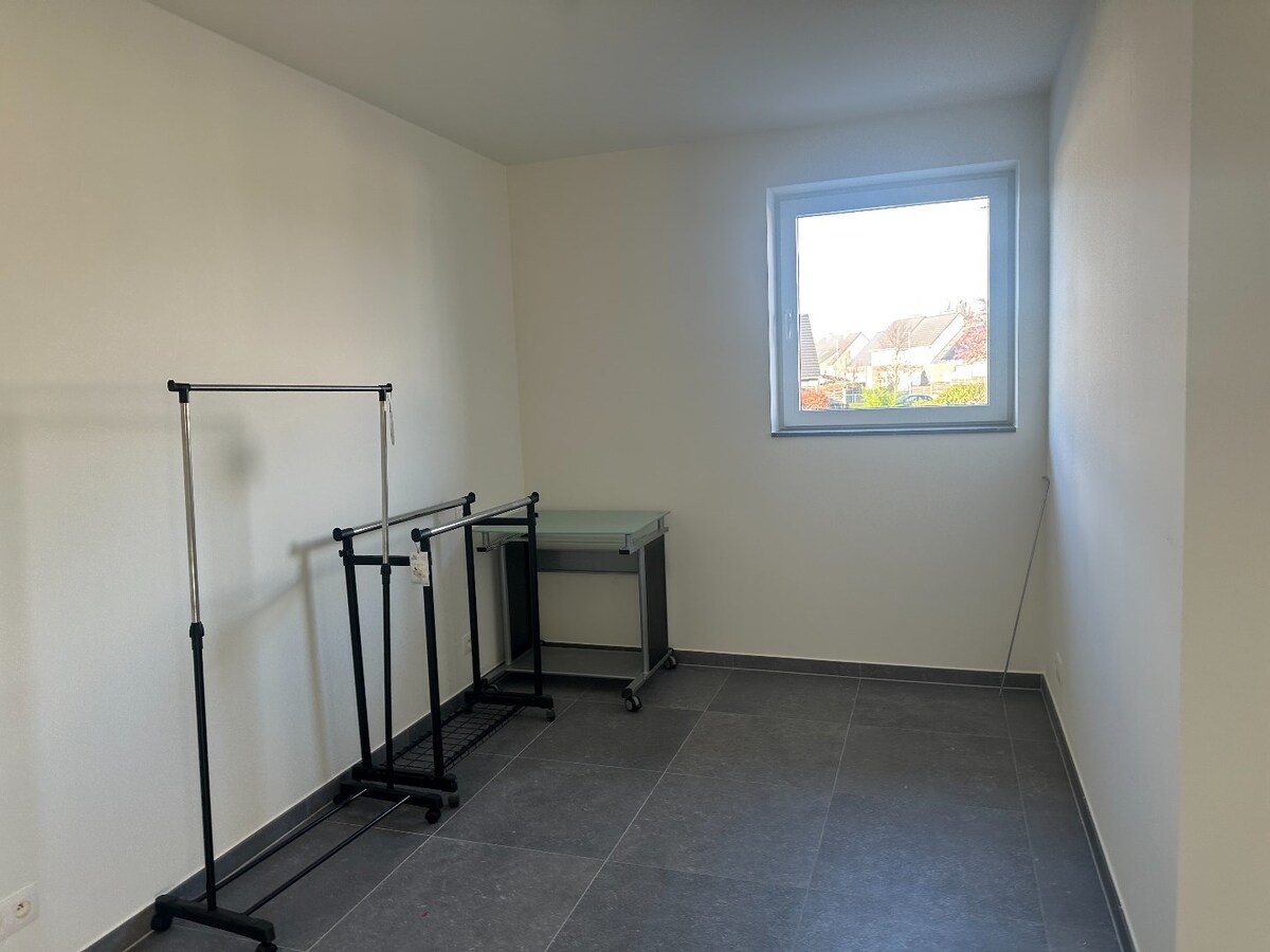 Nieuwbouwwoning met garage te Houthulst 