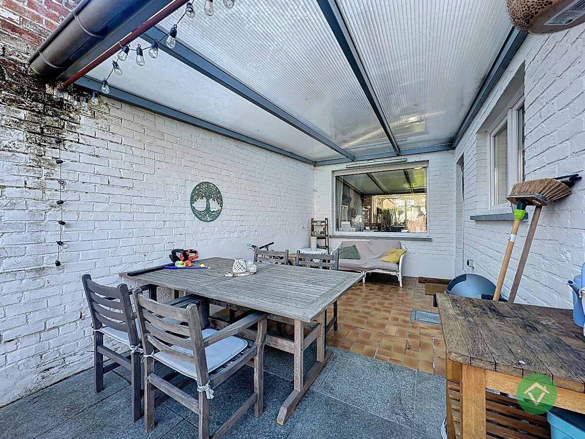 Instapklare woning met 3 slaapkamers en zonnige tuin op topligging in Torhout 