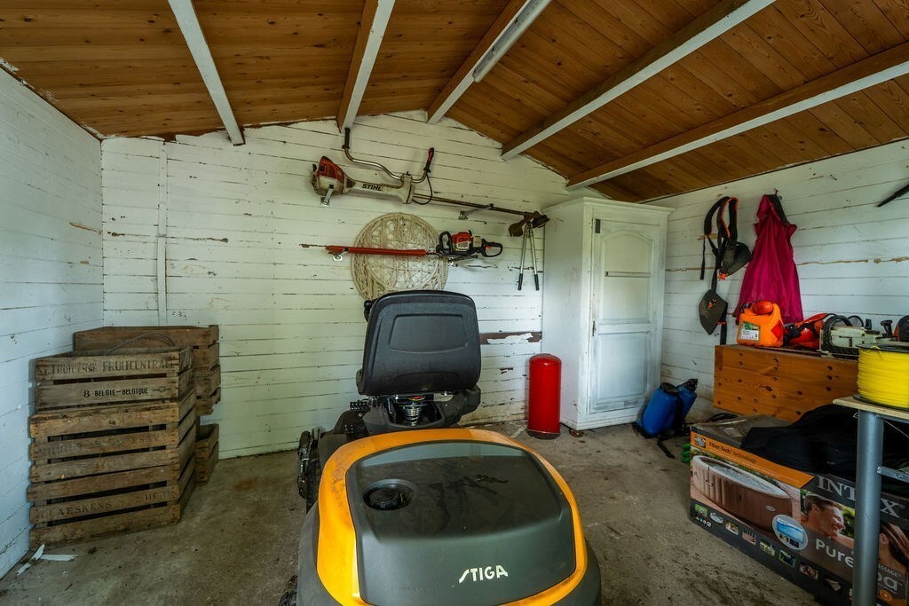 RUIME GELIJKVLOERSE WONING MET 3 SLAAPKAMERS, GARAGE EN RUIME TUIN TE HASSELT (KERMT) 