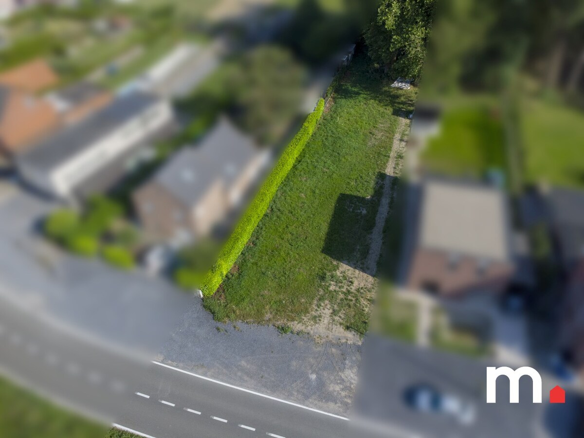 Uniek stuk bouwgrond te koop te Harelbeke 1019m² 