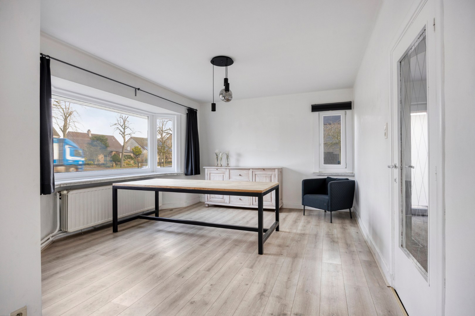 Charmante, instapklare gezinswoning met 4 slpk. op 18a 74ca in Lommel-Kerkhoven 