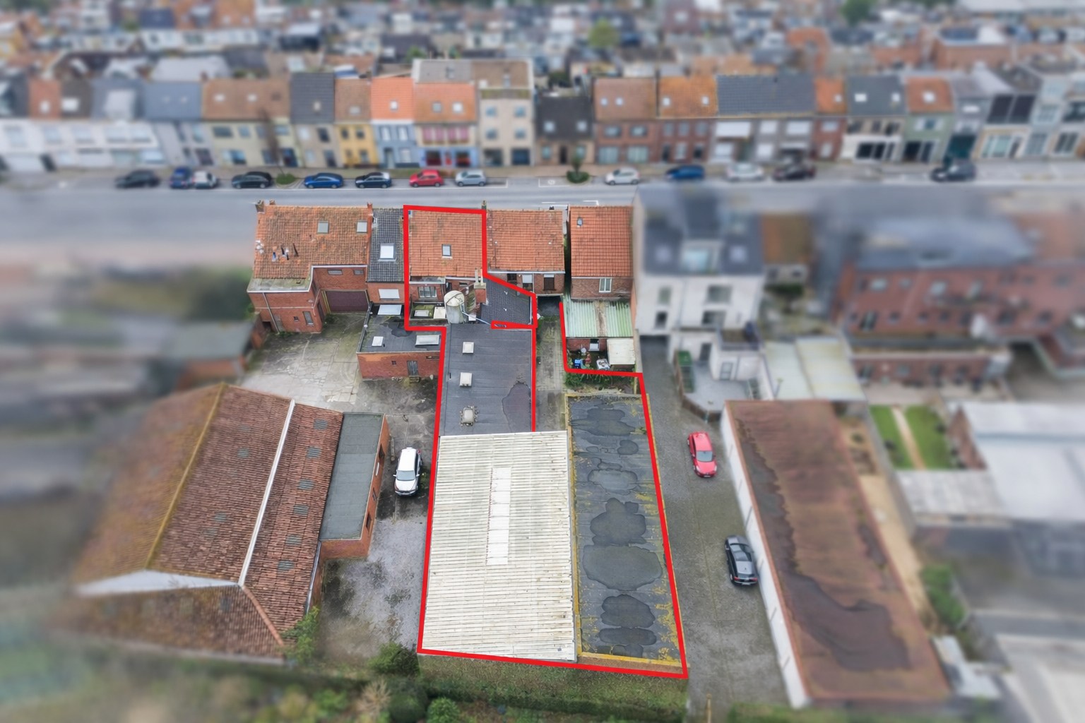 Handelspand bestaande uit winkel met woning, productieatelier en groot magazijn, Torhout 