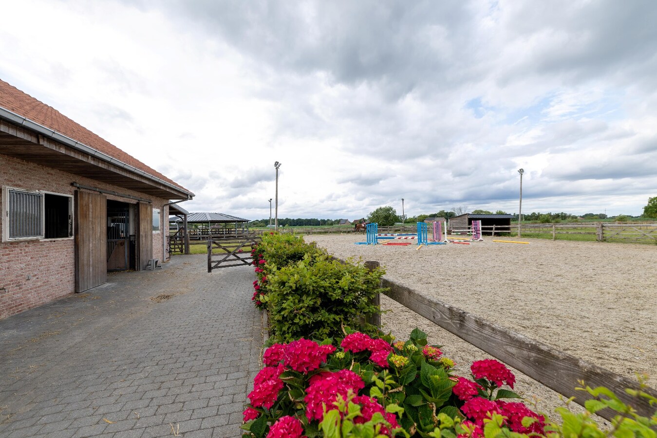 Villa exclusive avec des installations équestres sur environ 1,3 ha à Sint-Katelijne-Waver 