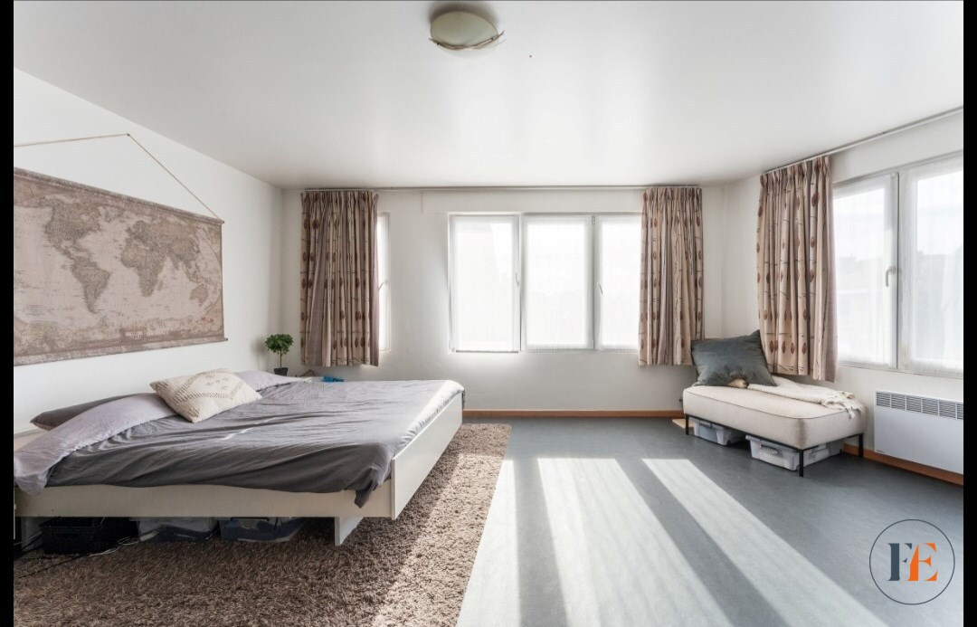 Gezellige hoekwoning in het centrum van Destelbergen. 