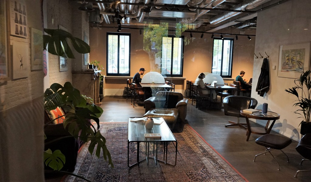 Full service kantoren in mooi gerenoveerd herenhuis in Gent