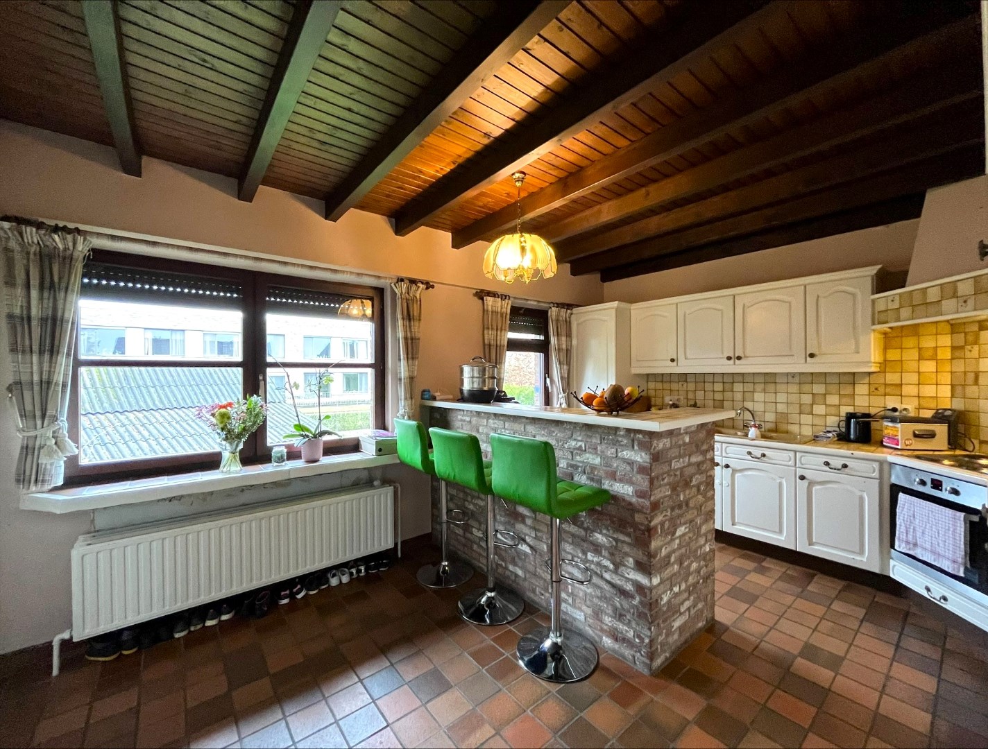 Karaktervolle woning met 4 slaapkamers nabij het centrum van Geel 