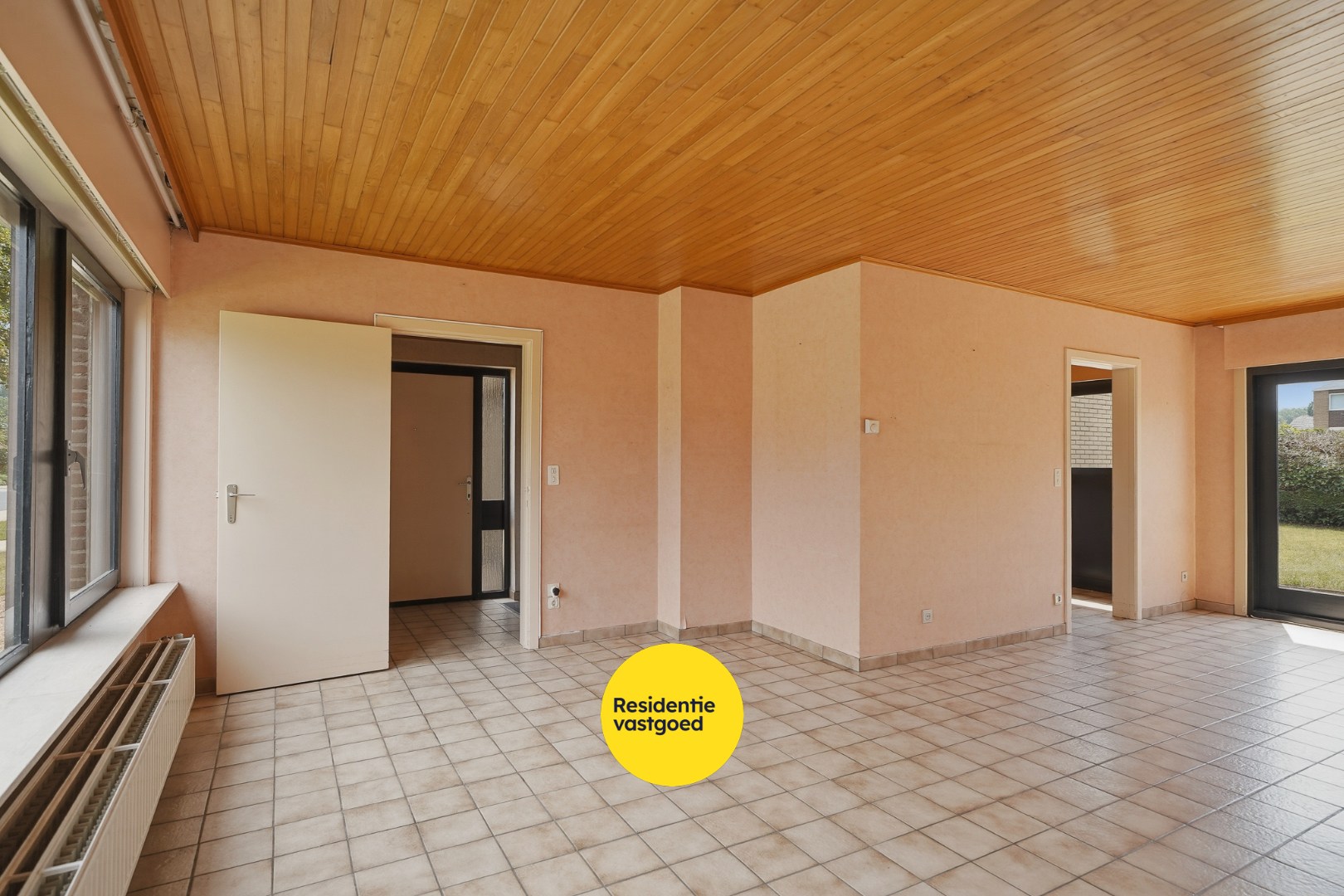 Renovatiewoning met 3 slpks, garage en zonnige tuin 