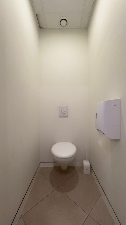 Strategisch gelegen kantoren te huur vlakbij klaverblad in Gent