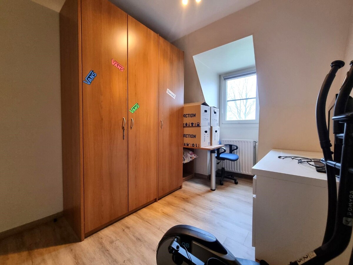 Zeer aangenaam gelegen halfopen woning te Dudzele 