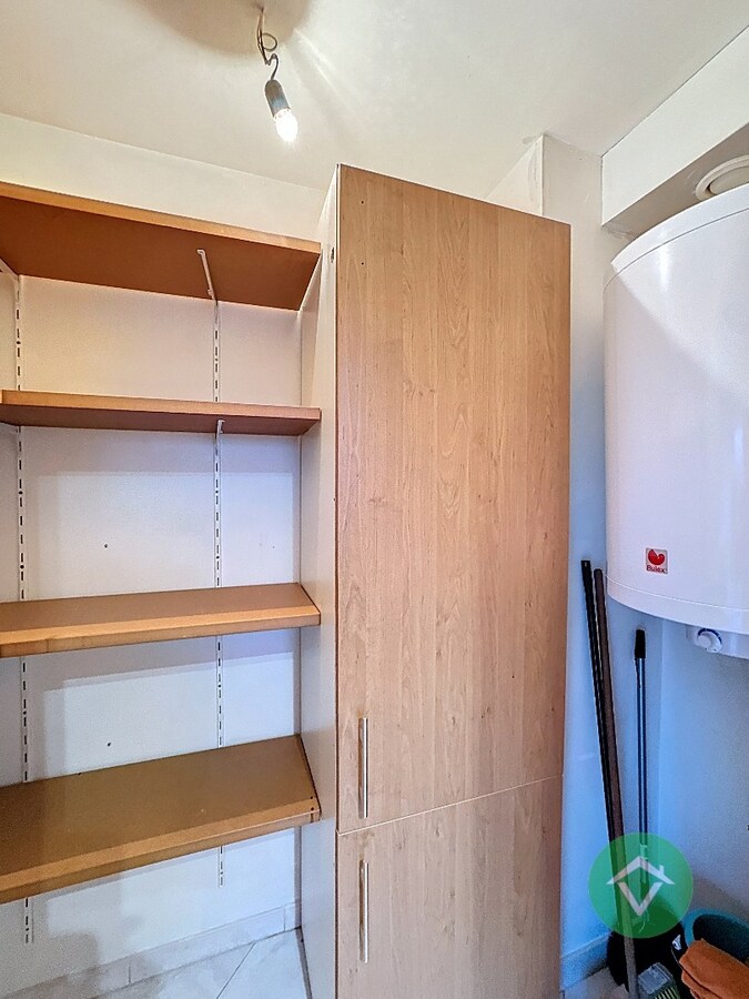 Appartement met 2 slaapkamers en garage te Torhout 