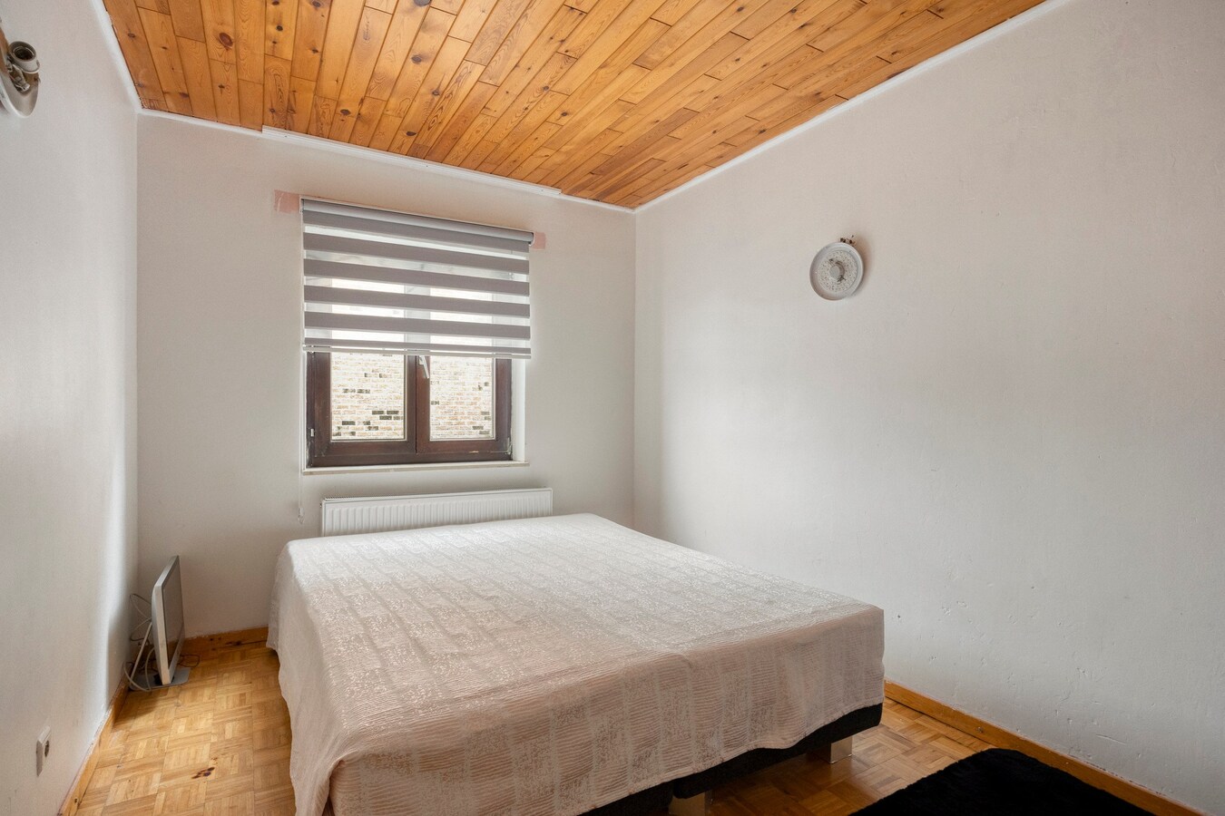 Residentieel gelegen woning met 4 slaapkamers.  Buurt 'De Hulst'. 