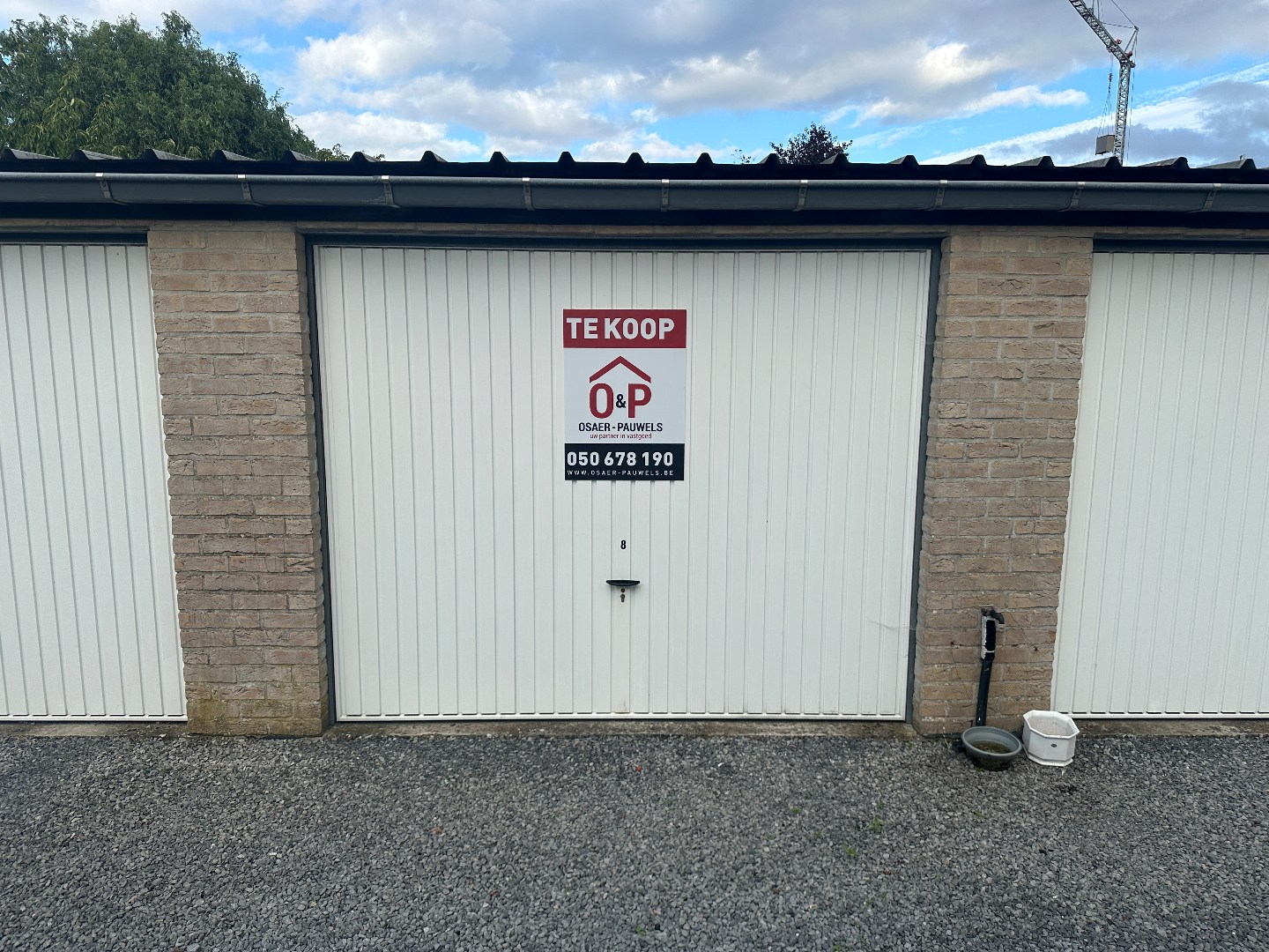 Garage te koop, dicht bij centrum Torhout 