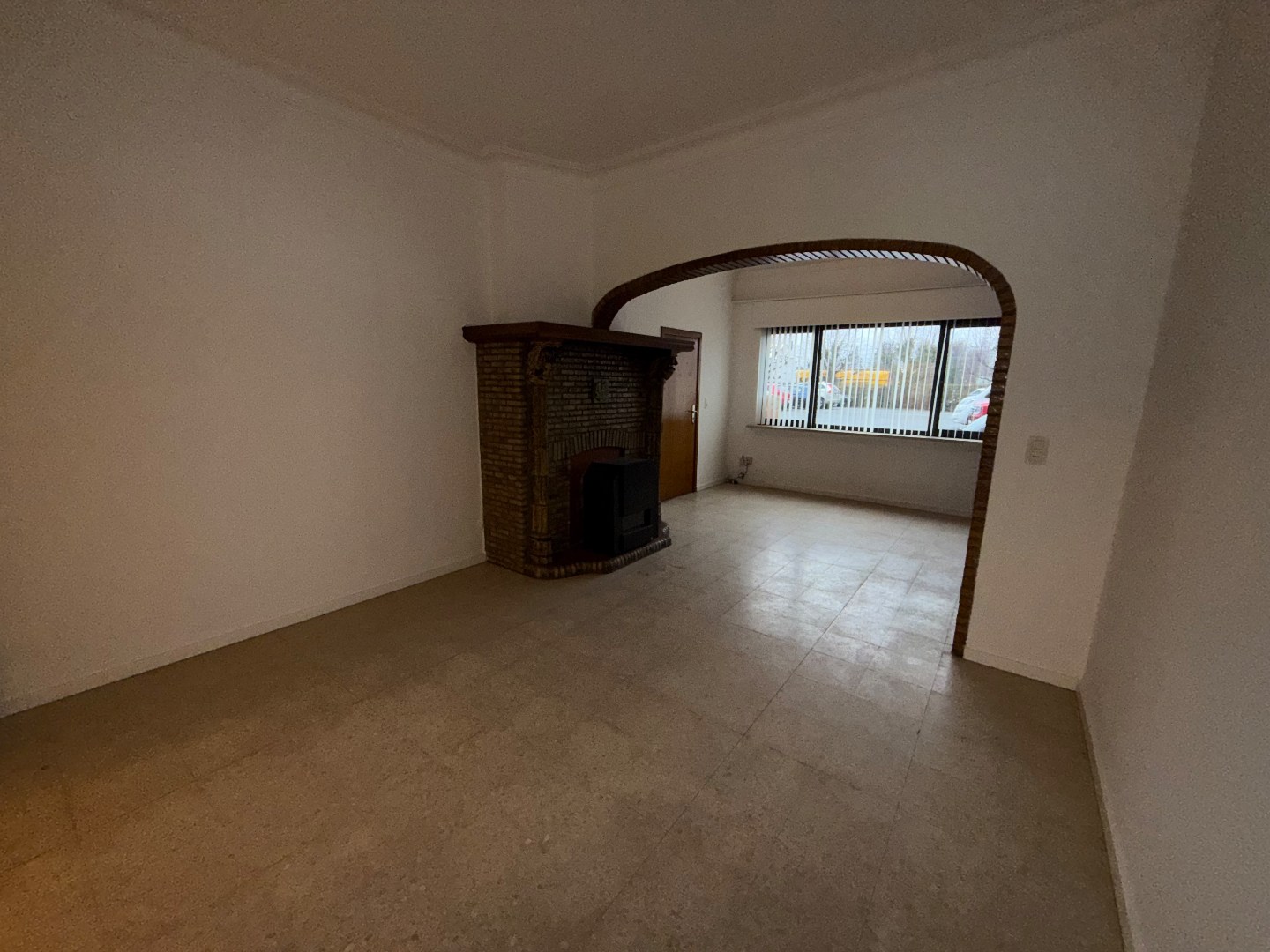 Centraal gelegen polyvalente opslagruimte  te Lier. 