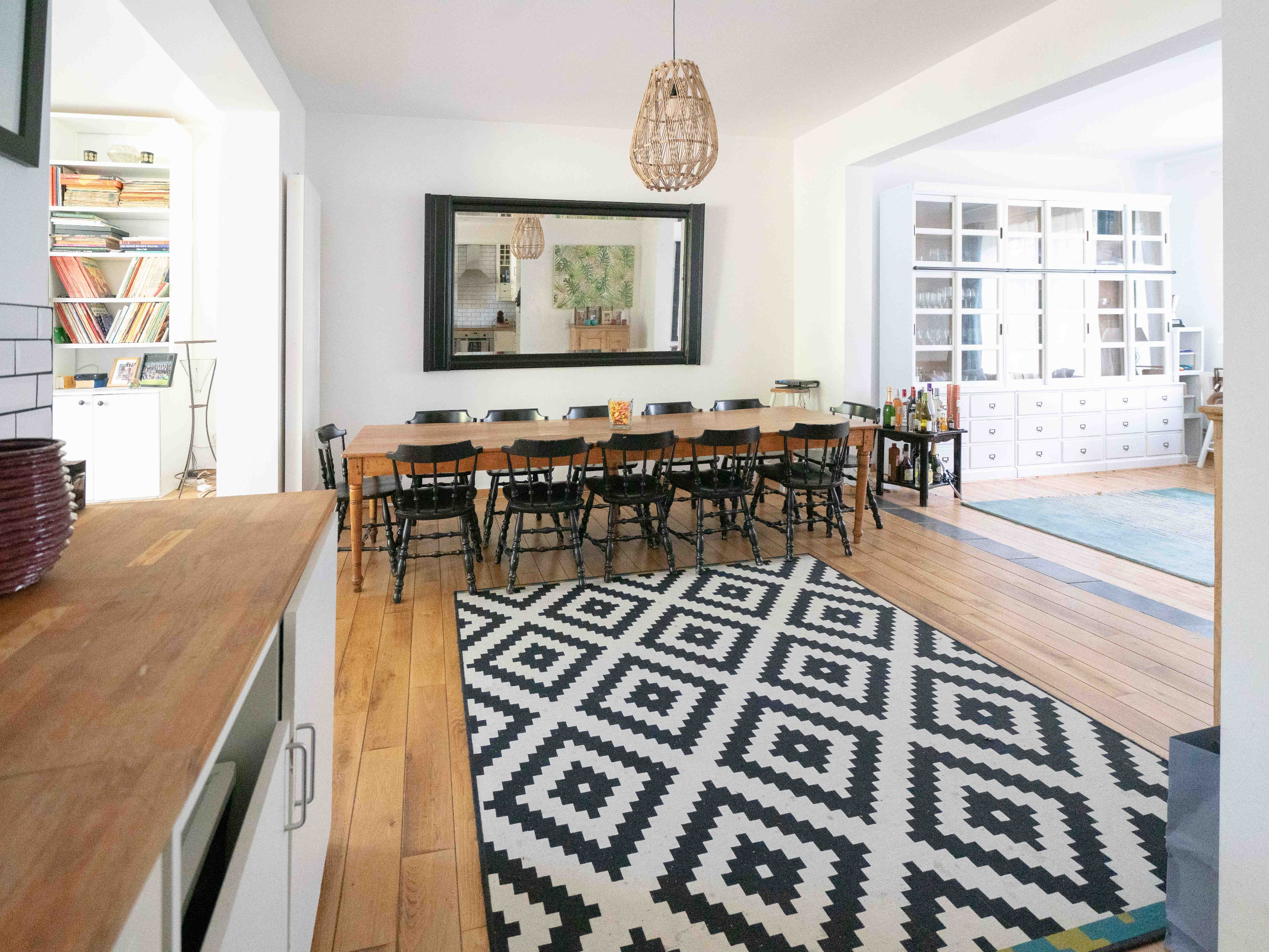 Zeer charmante eengezinswoning + projectgrond voor 2 app. 