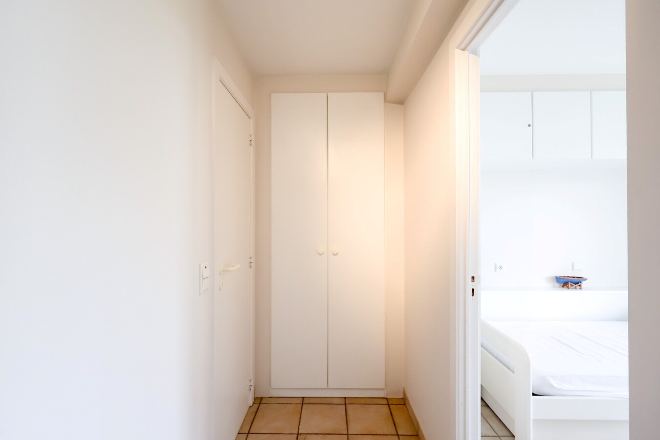 Instapklaar gelijkvloers appartement op wandelafstand van de Zeedijk en het strand! 
