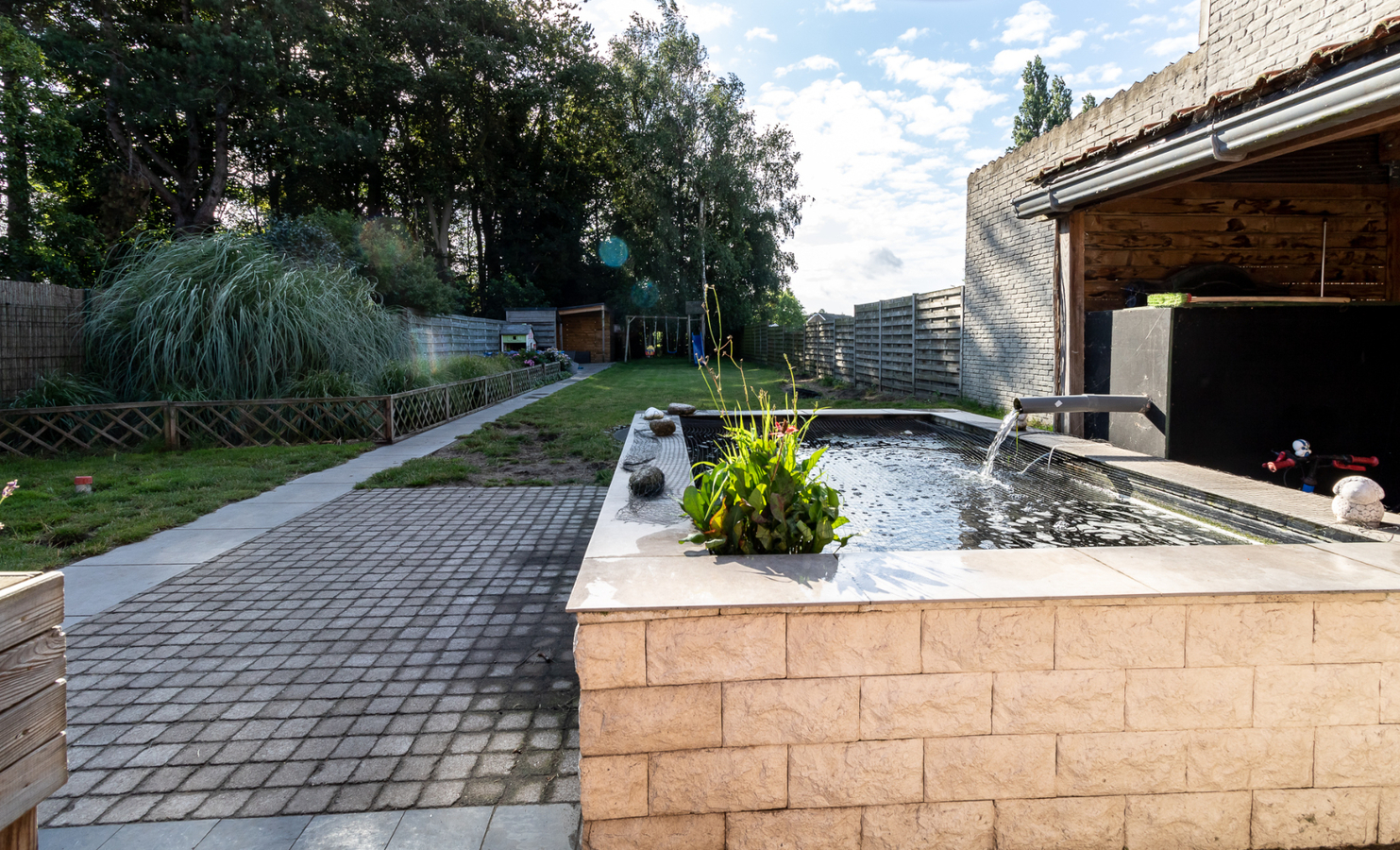 Woning met 3 slaapkamers op 807m² te Koekelare 