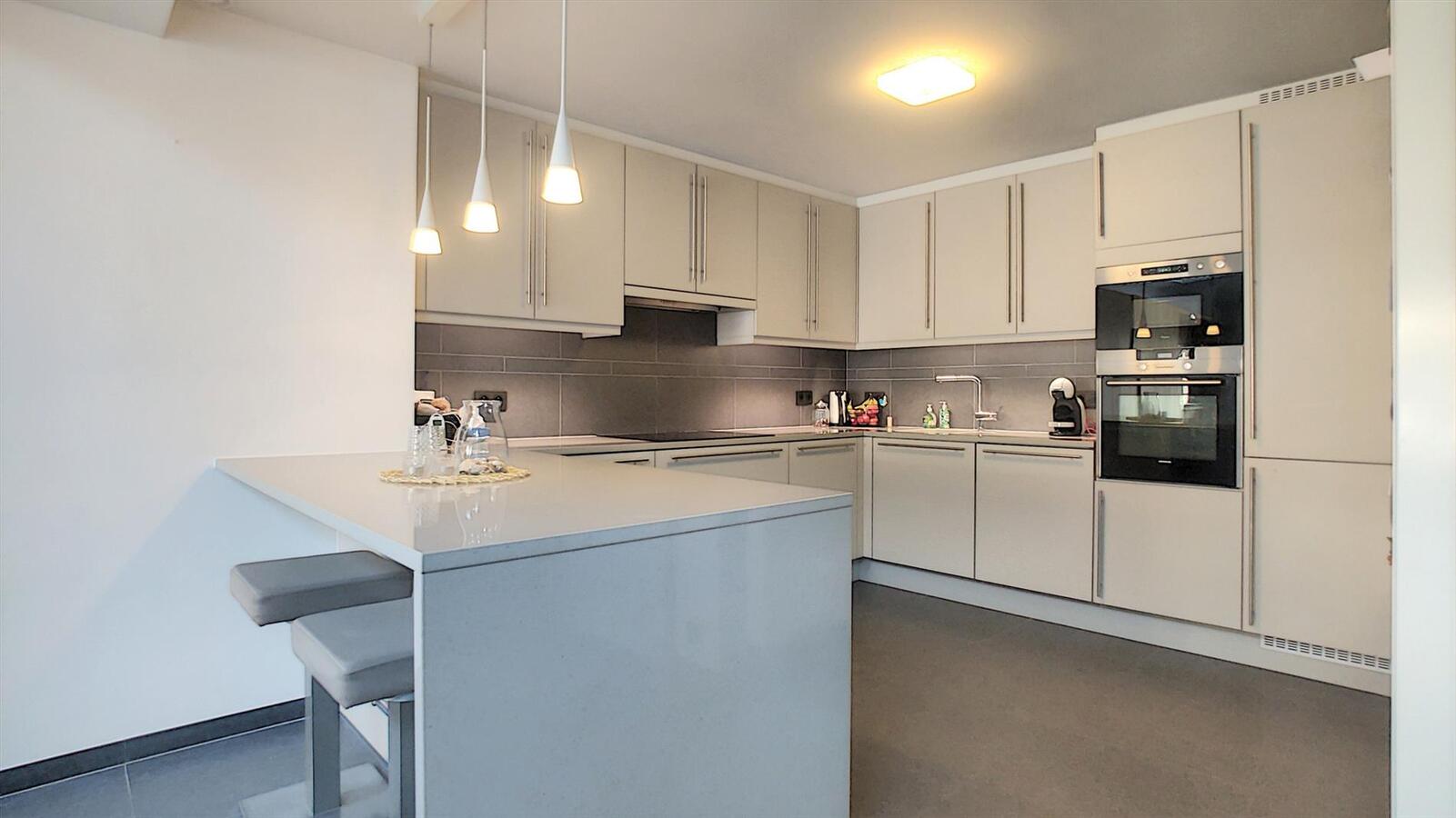 Magnifieke gezinswoning met knap terras en grote garage - Zeebrugge 