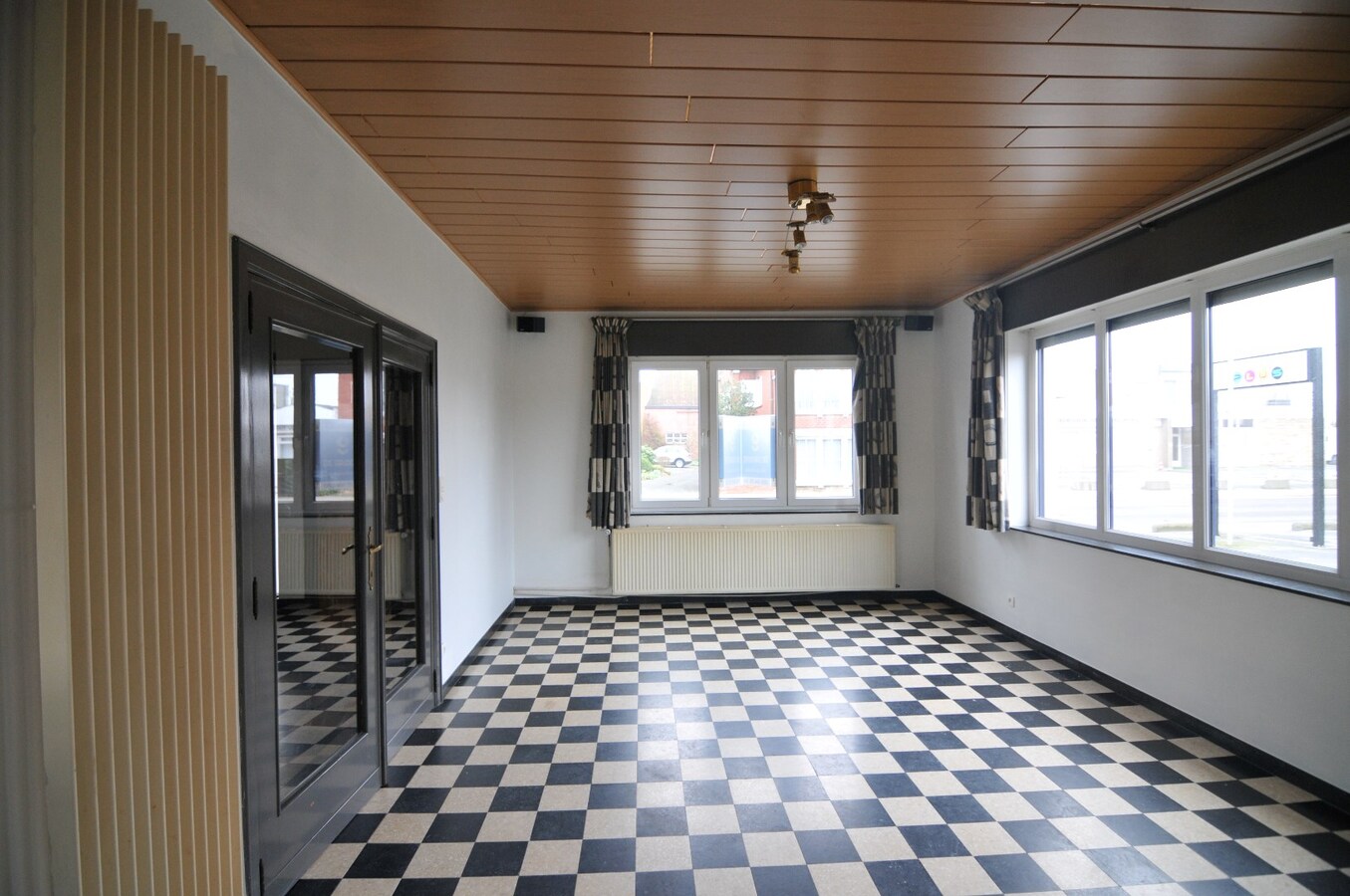 Ruime woning met 3 slaapkamers en tuin 