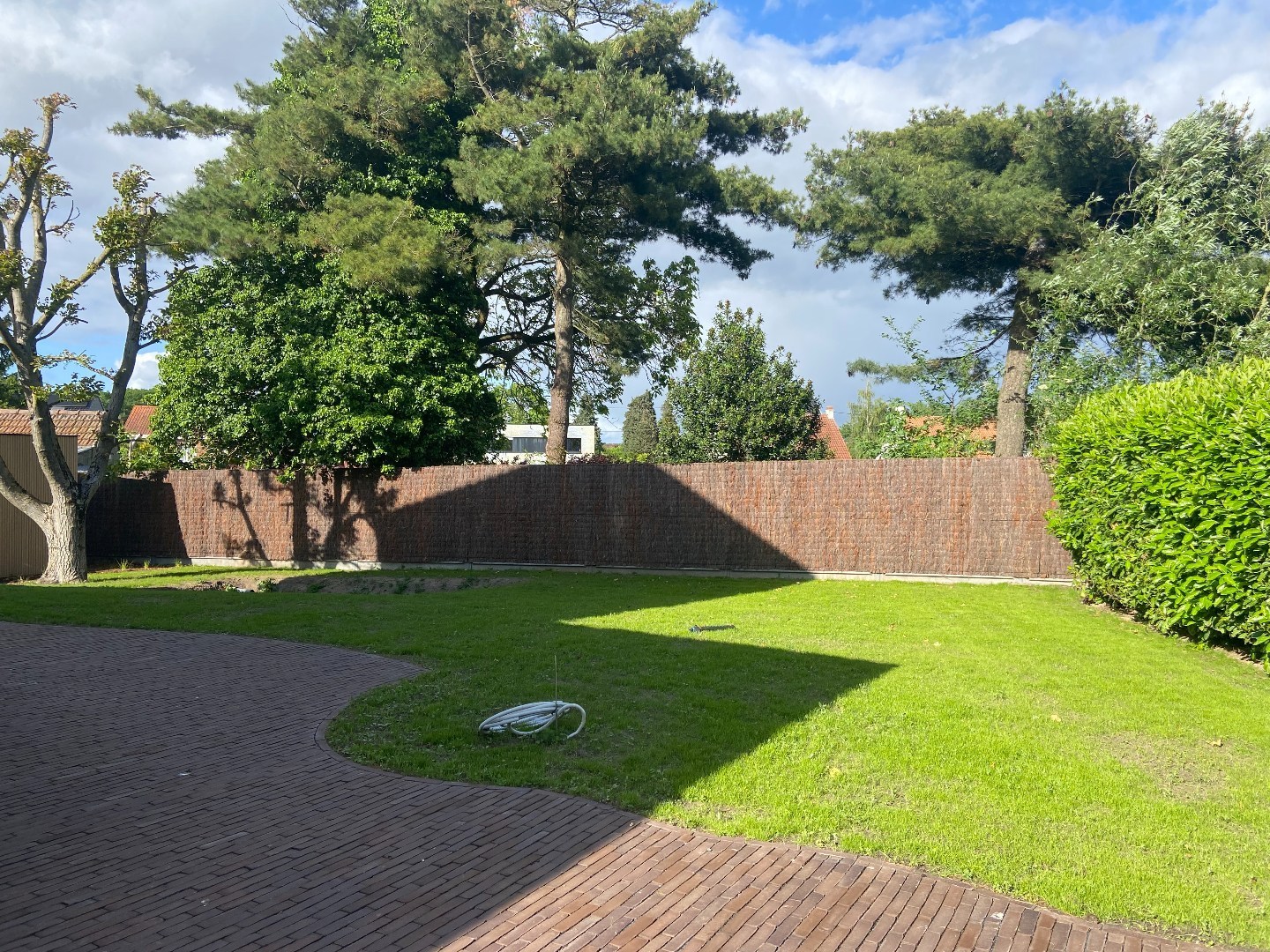 Exclusieve, energiezuinige nieuwbouwwoning op een discrete ligging te Waregem! 
