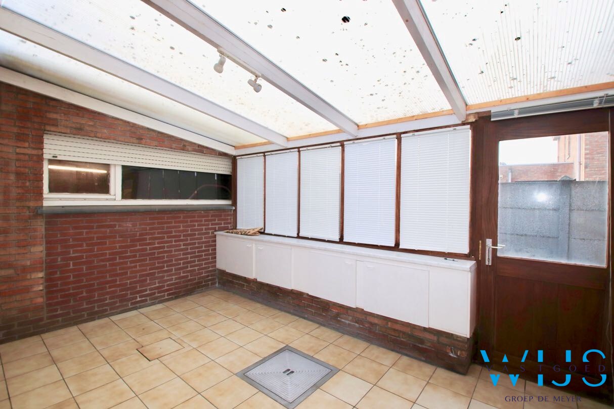 Te renoveren HOB op gegeerde locatie te ERTVELDE ! 