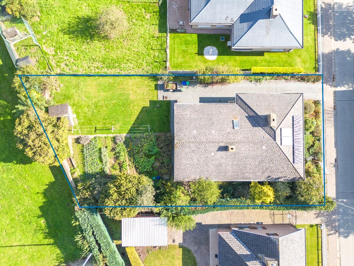 Landelijk gelegen laagbouwwoning te Leeuwergem 
