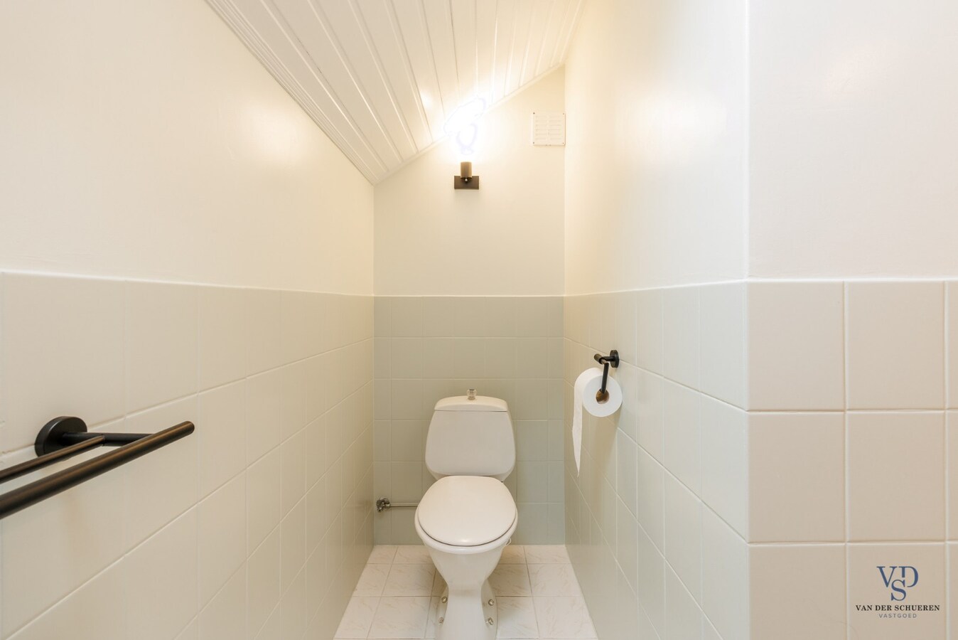 Bijzonder ruime (295m²) gezinswoning in Asper 