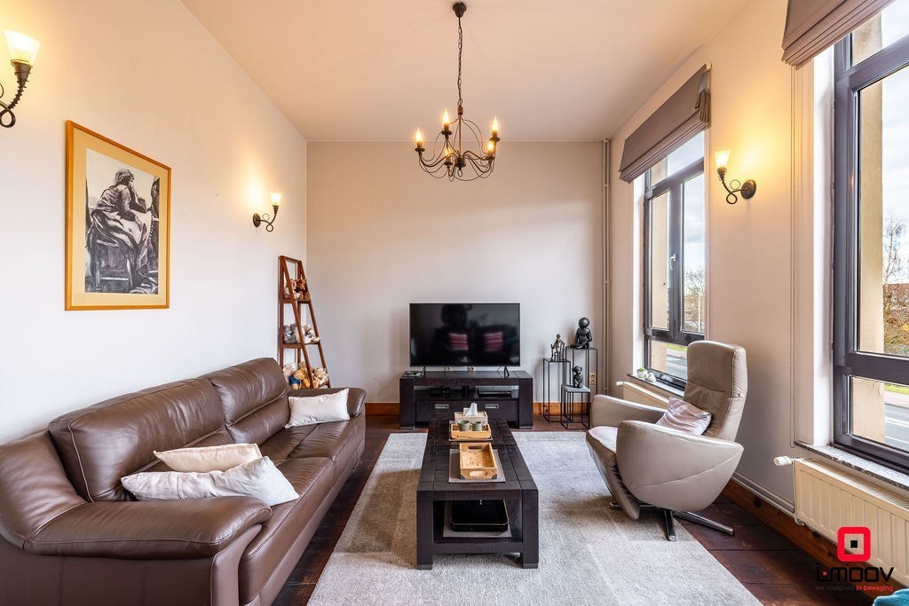 Bel-étage woning met 5 slaapkamers in Gent 