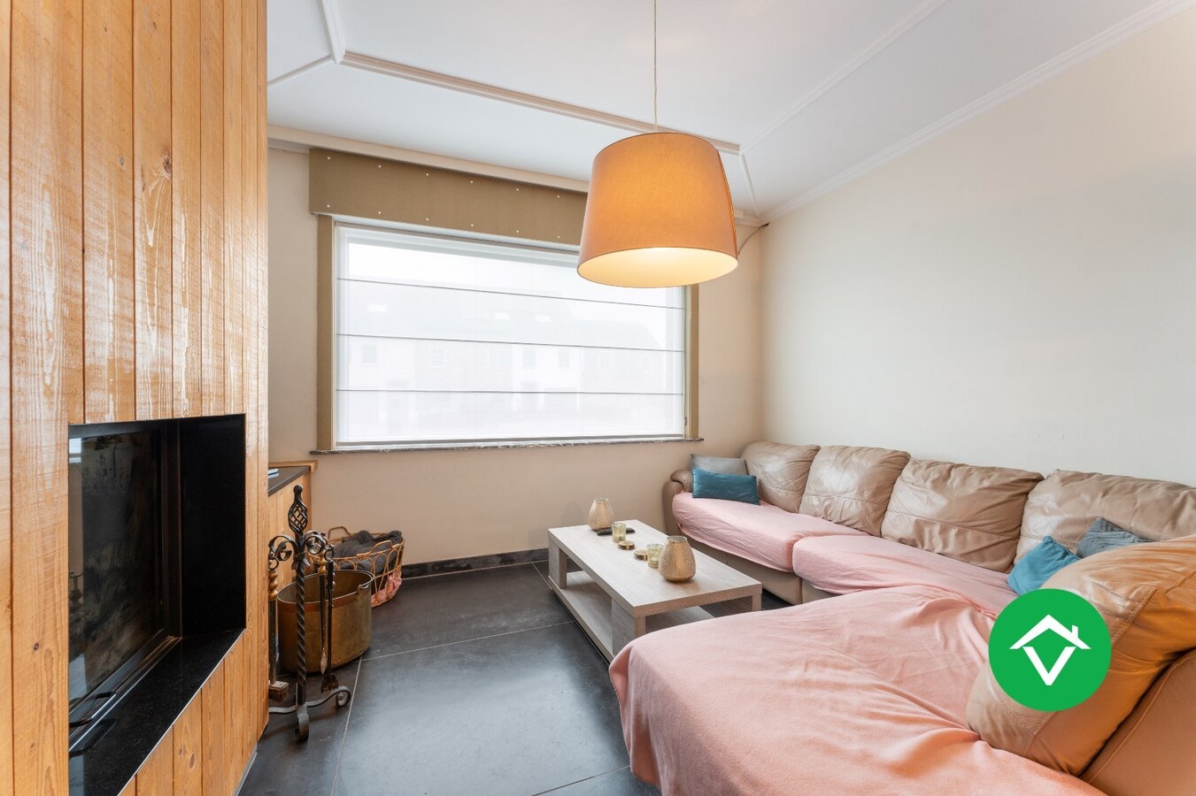 Instapklare woning met 2 slaapkamers en zicht op de groene velden te Eernegem 