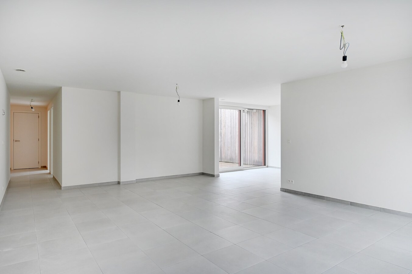 6% BTW MOGELIJK Gelijkvloers appartement met terras, lift en ondergrondse staanplaats 